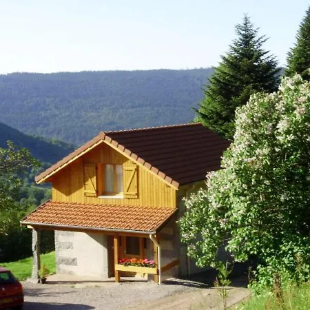 Holiday home Maison Montagnarde Renovee Avec Cheminee Et Randonnees - Fr-1-589-281 *